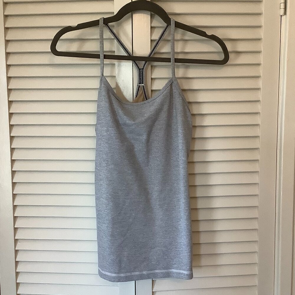 Lululemon women's racerback tank top 8 'Power Y' striped athletic grey